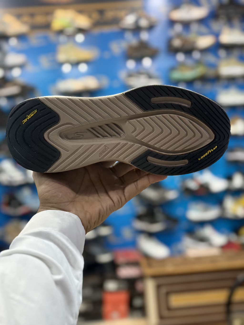 Skechers Max Cusion Brown Premium Quality