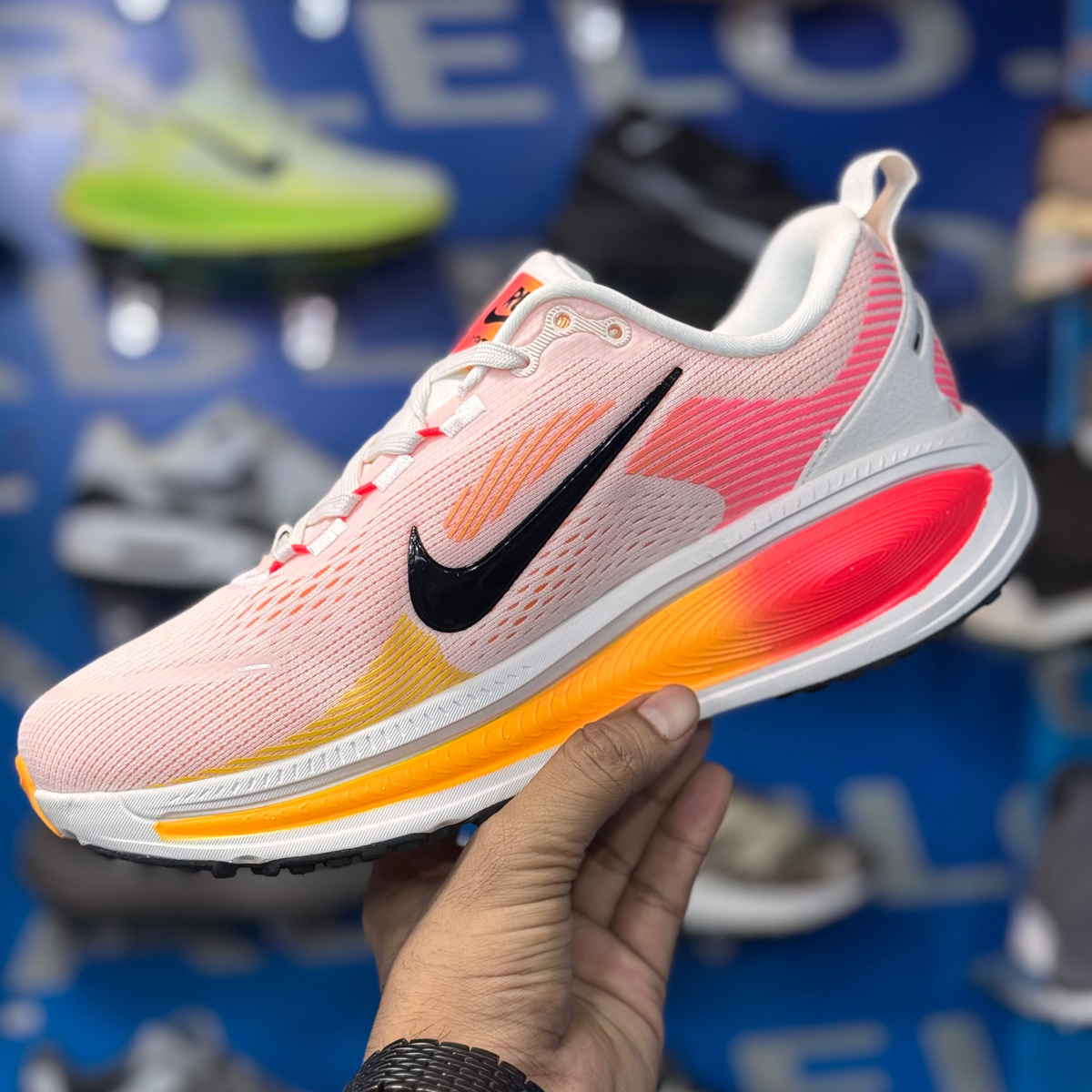 Nike Vomero 18 Sail Bright Crimson Laser Orange Premium Quality (Dot perfect)