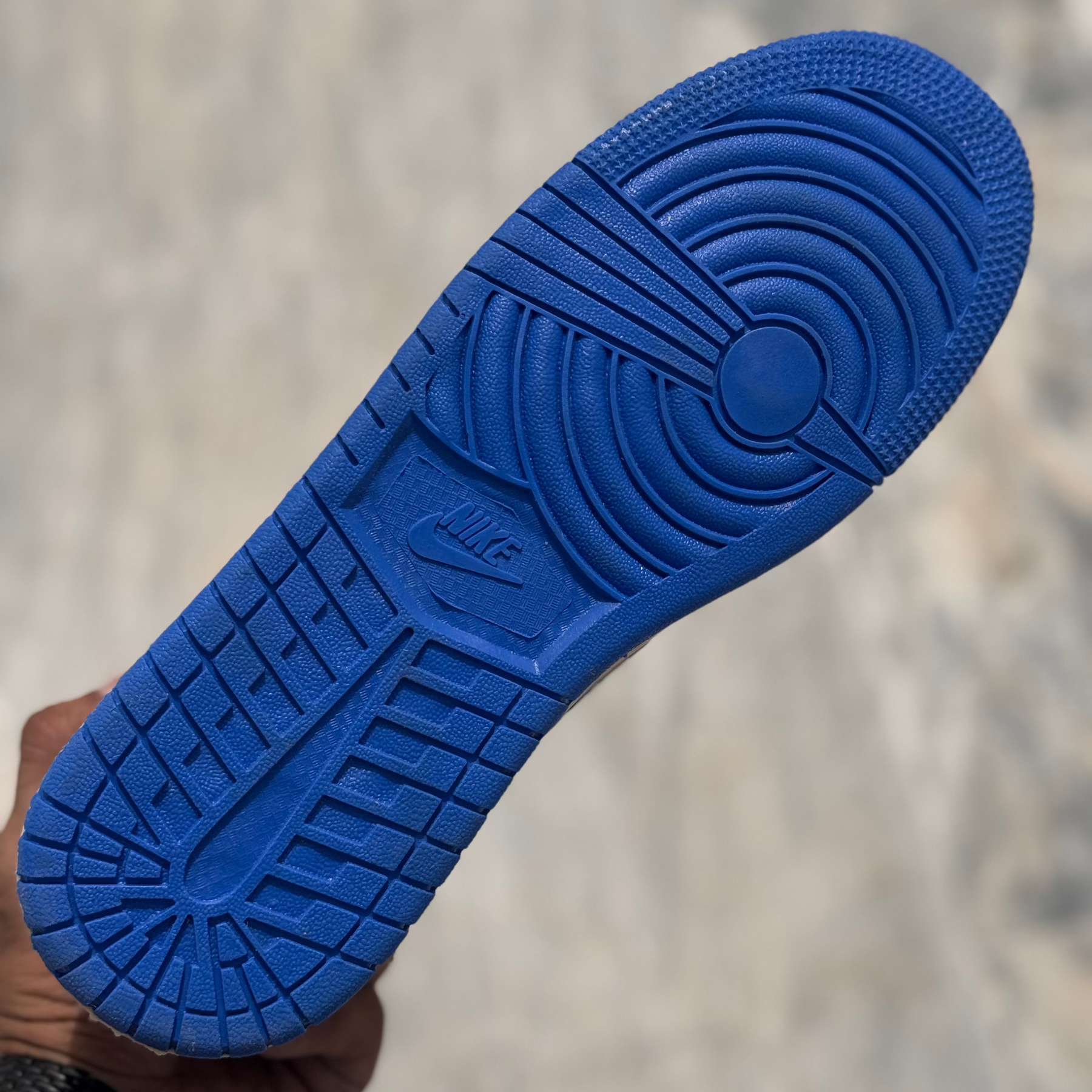 NK Air Jordan 1 High Travis Scott X Fragment