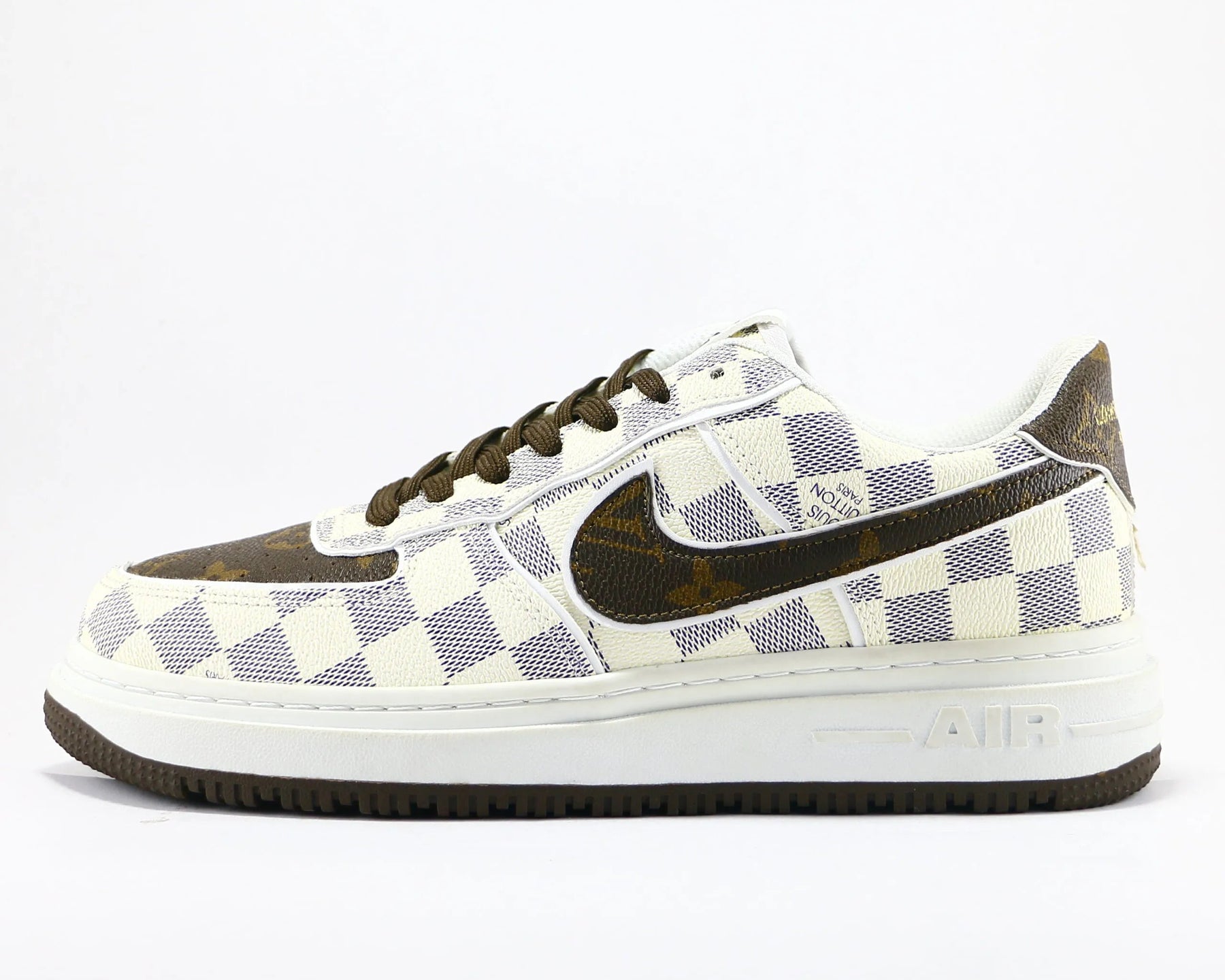 Nike Air “Airforce1 Lebron James Strive