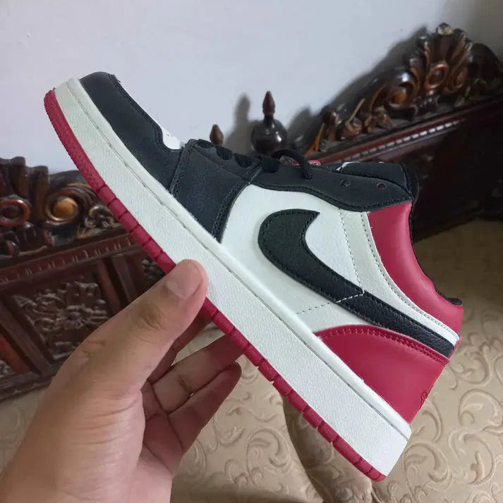 Nike Air Jordan 1 Low Top Maroon