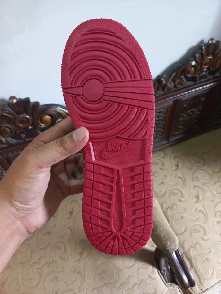 Nike Air Jordan 1 Low Top Maroon