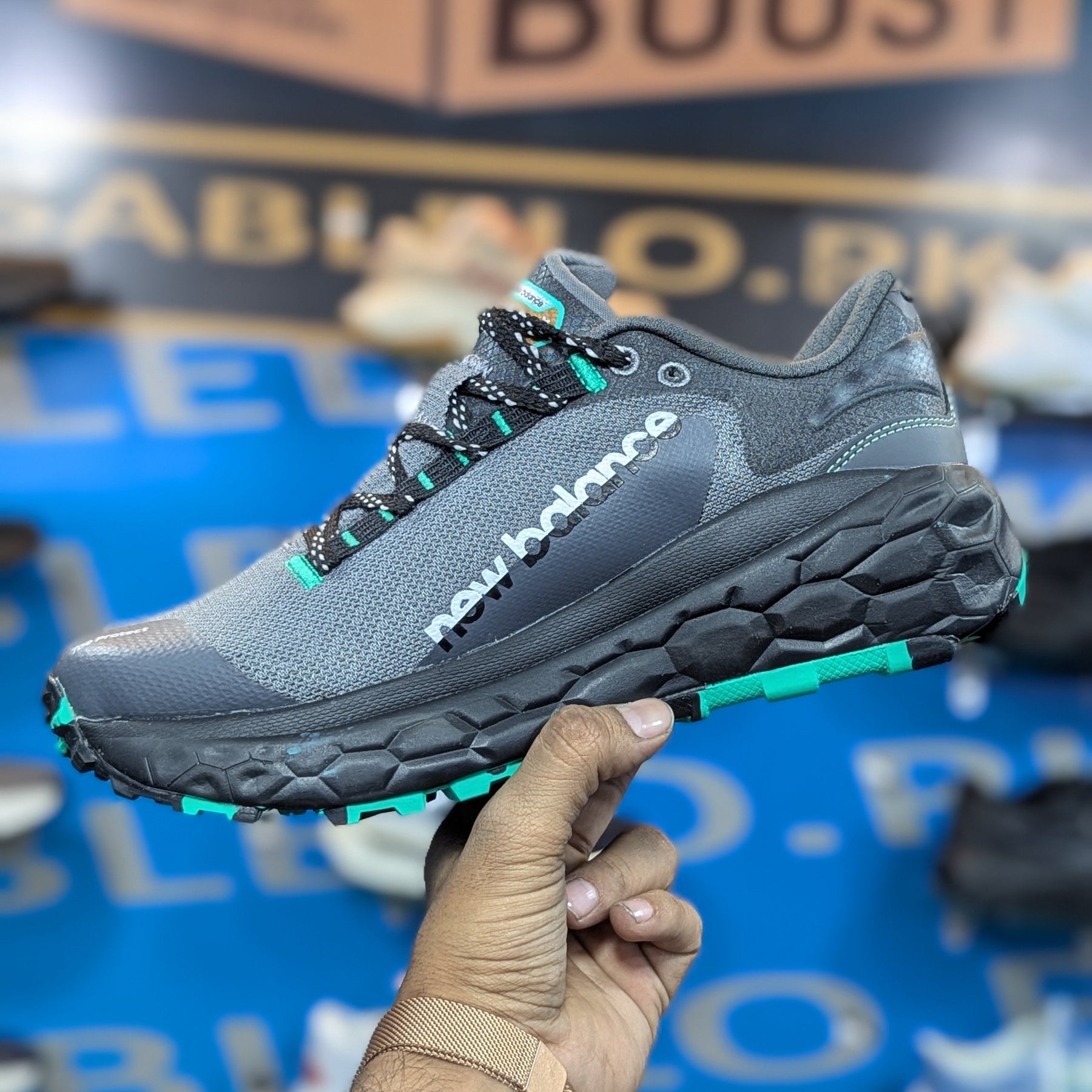 NEW BALANCE FRESH FOAM MORE TRAIL V2 Dark Grey