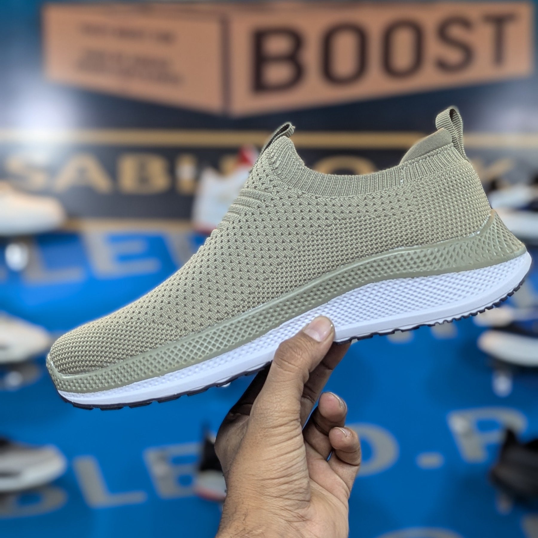 Skechers Carbon infused Khaki