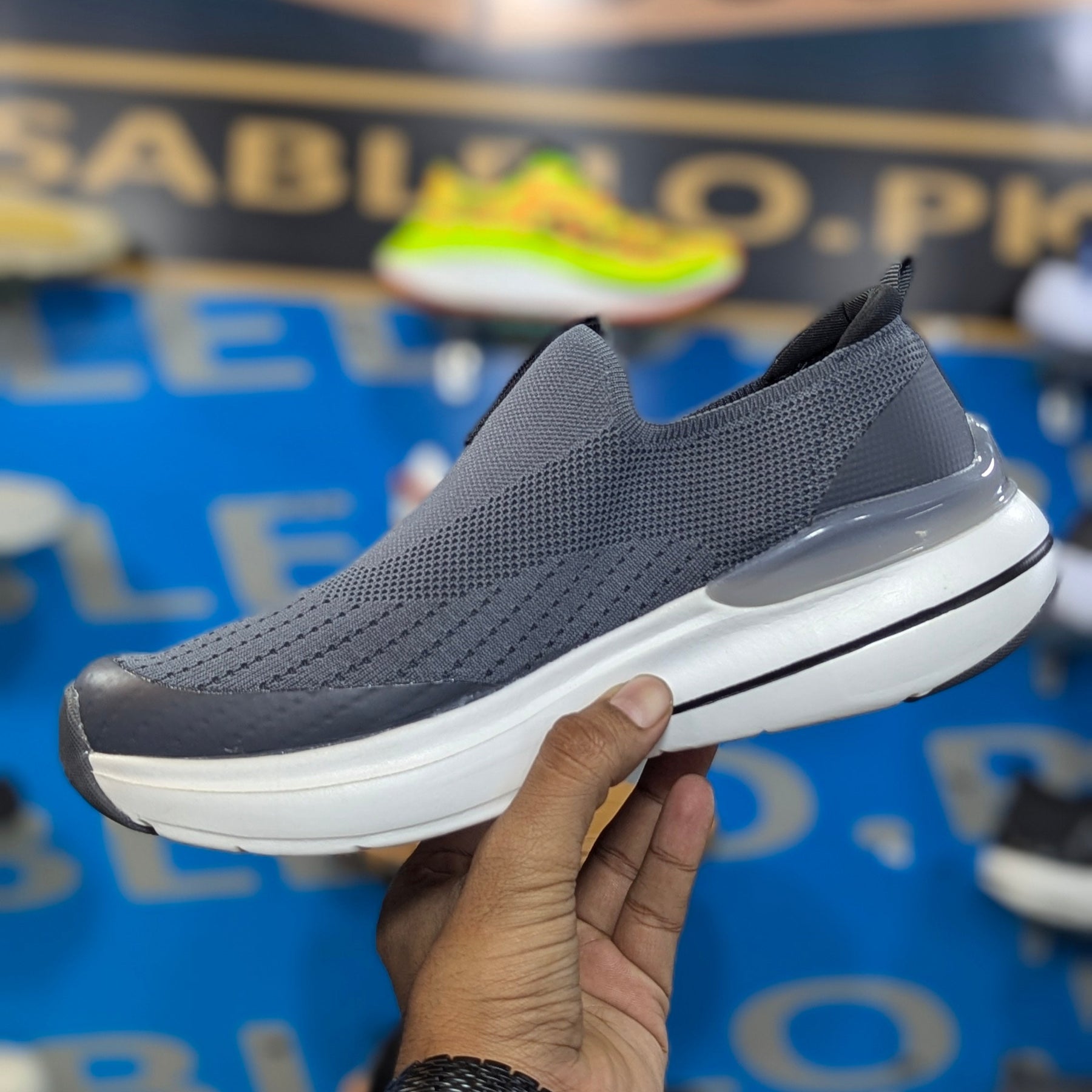Skechers Max Cushion Hyper Burst Gray White
