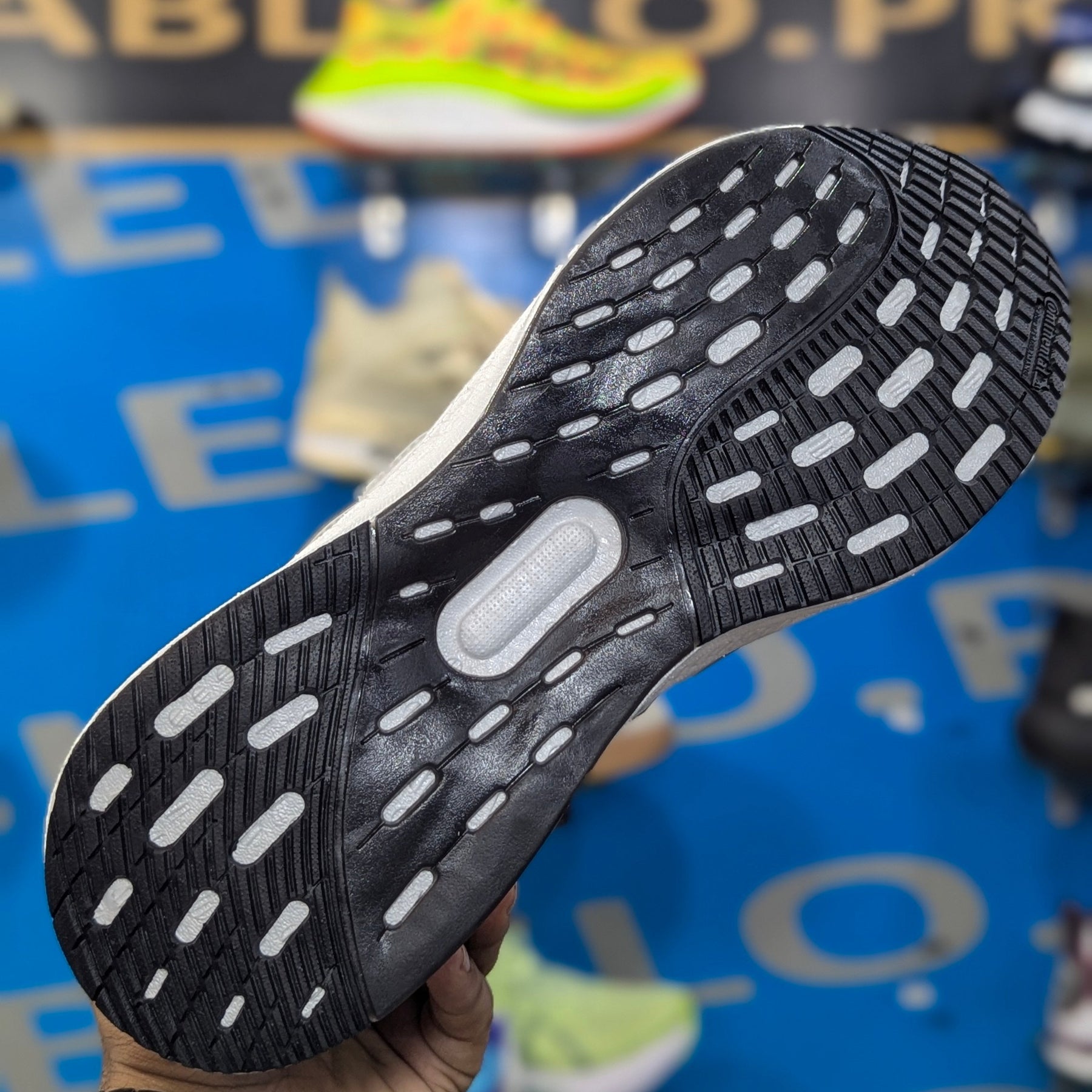 Adidas UltraRun 5 White Black Premium Quality (Dot Perfect)