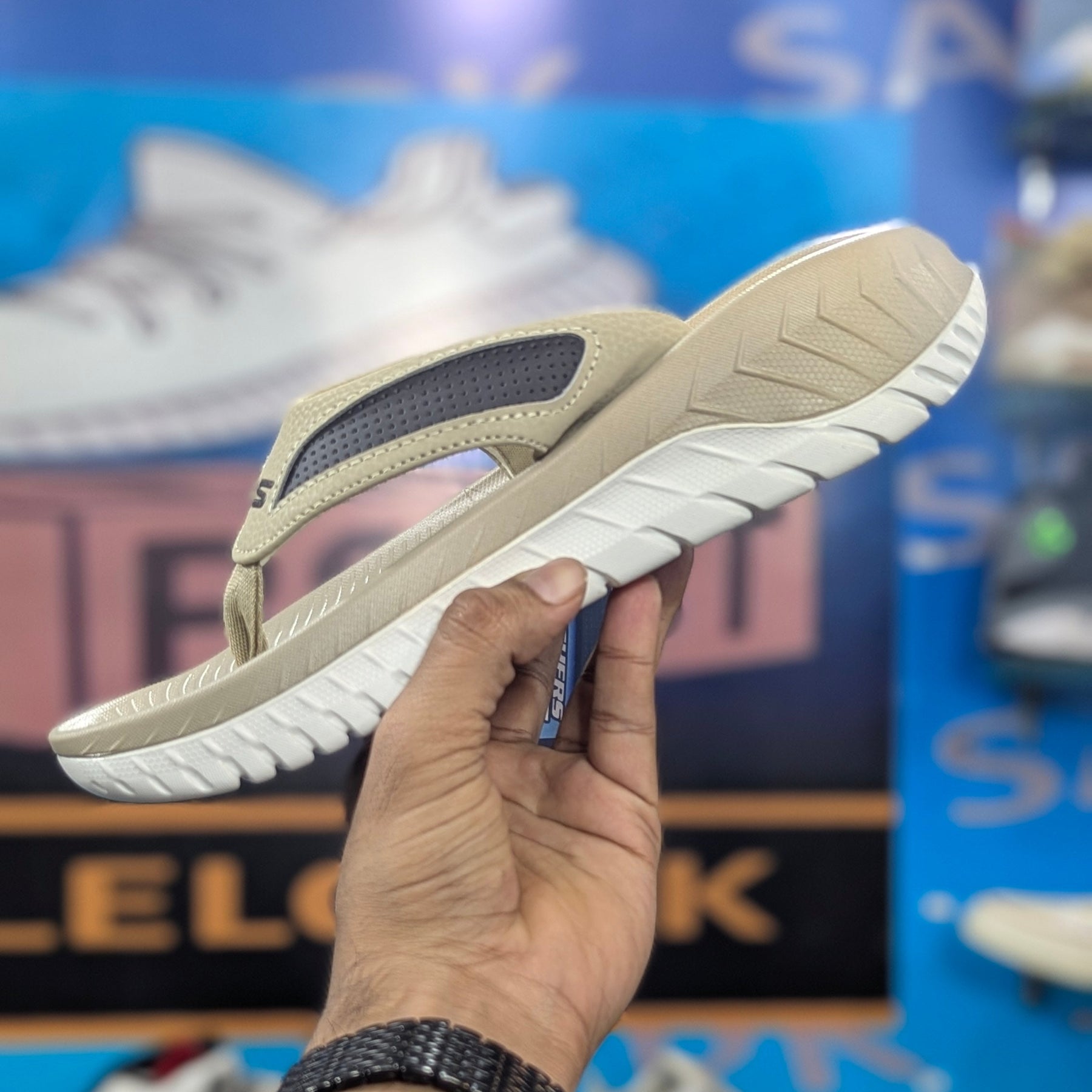 Skechers relax fit Flip Flop Khaki Premium Quality (Dot perfect)