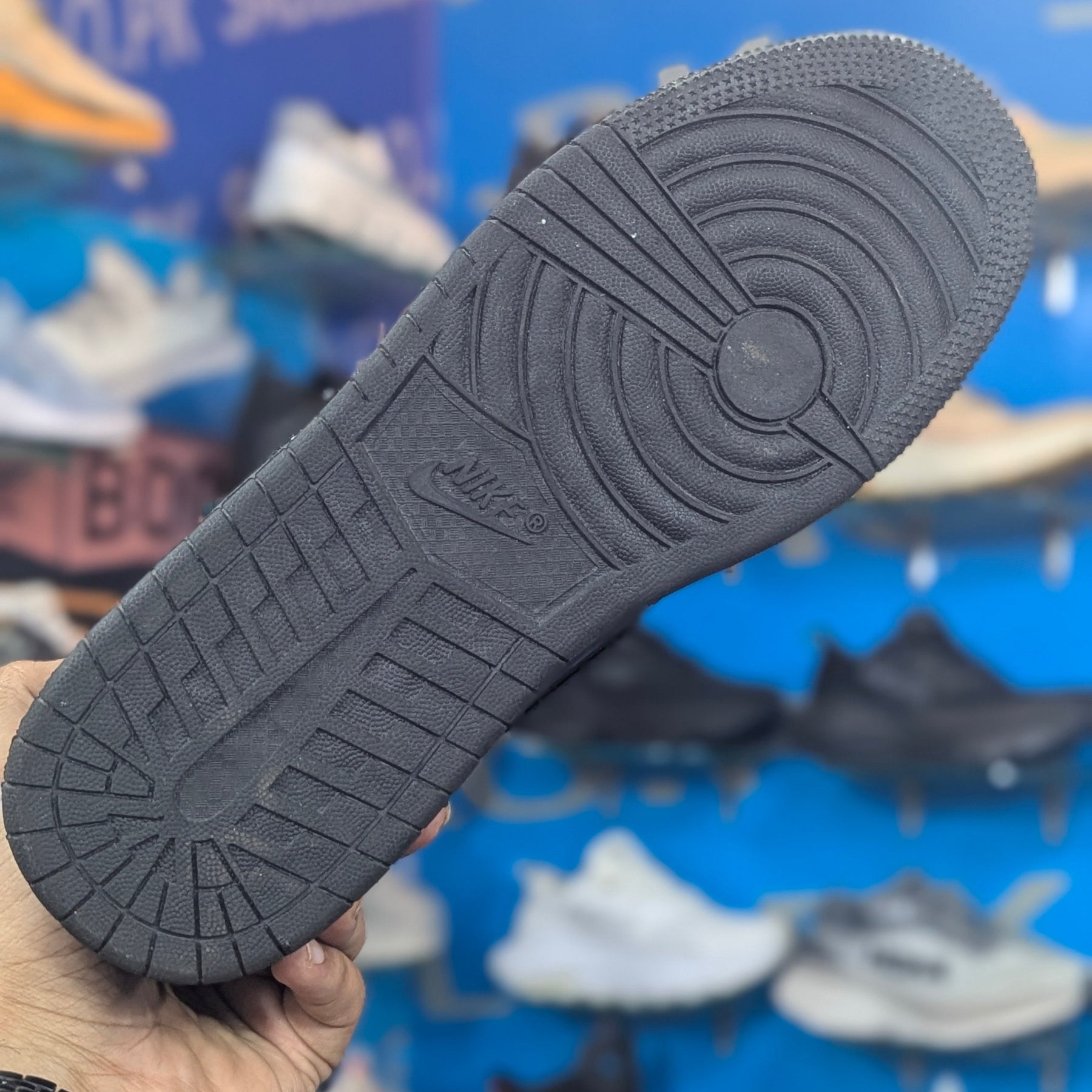 Nike Air Jordan 1 Phantom