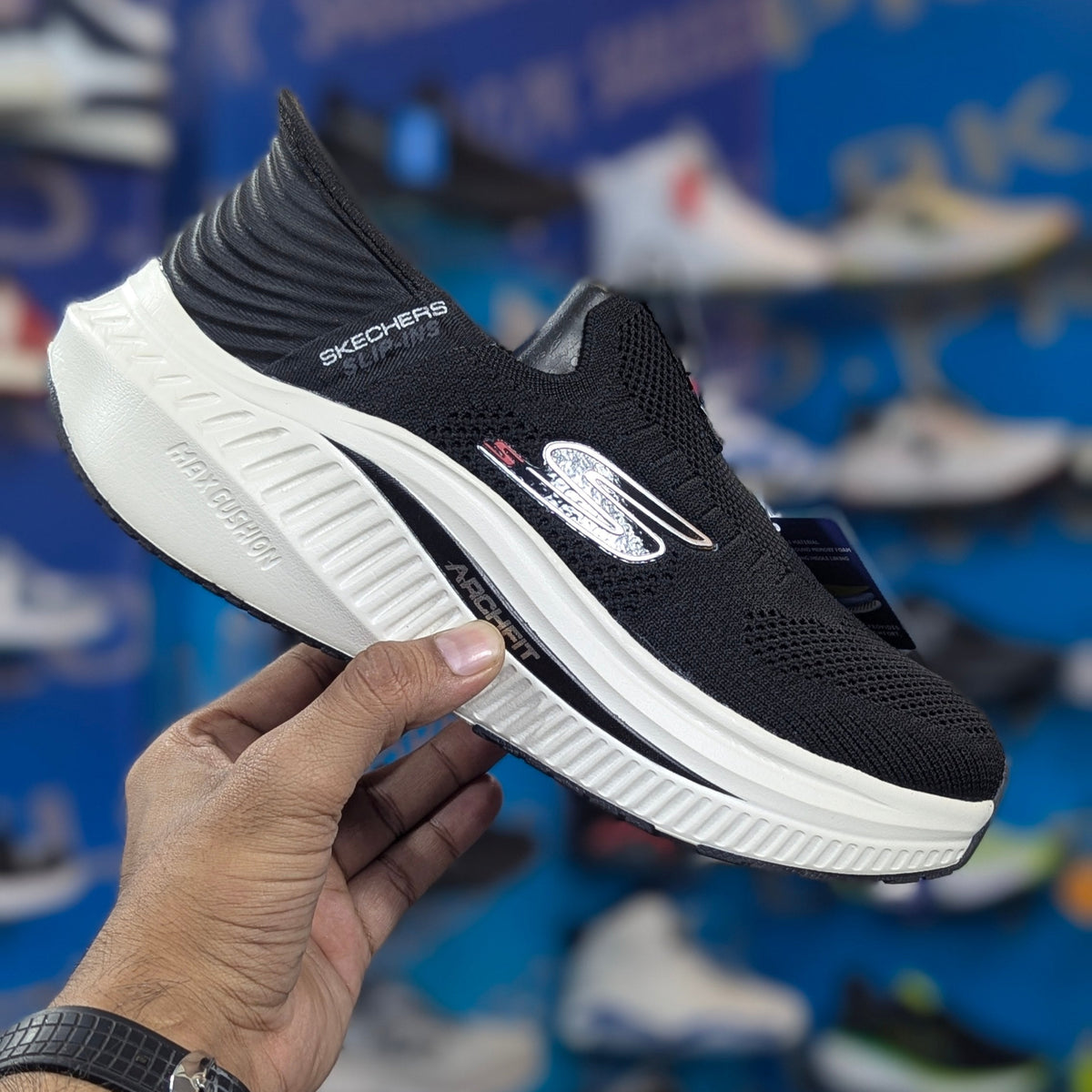 Skechers Archfit max cushion slip ins black white with logo premium quality (dot perfect)