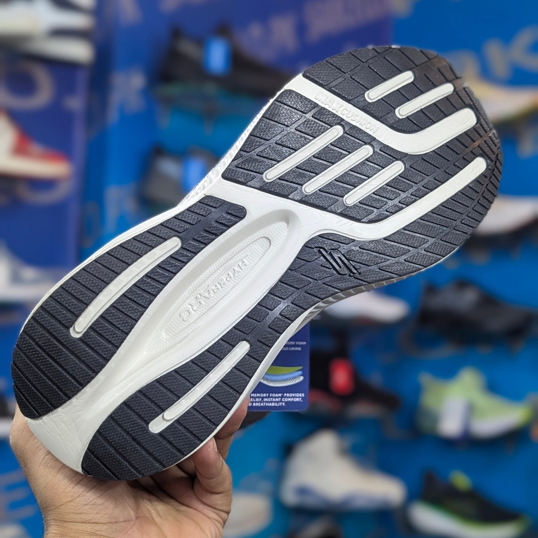 Skechers Archfit max cushion slip ins black white premium quality (dot perfect)