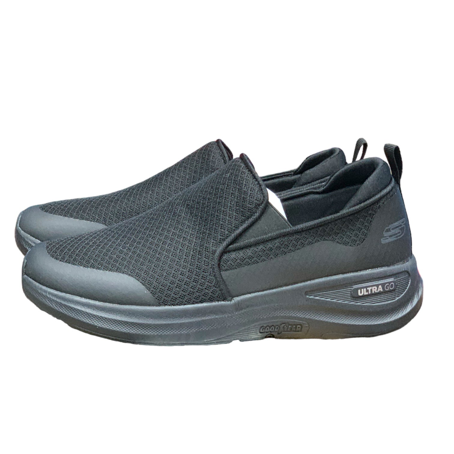 Sketcher Banlin Ultra Go-Goodyear Sole "Triple Black"