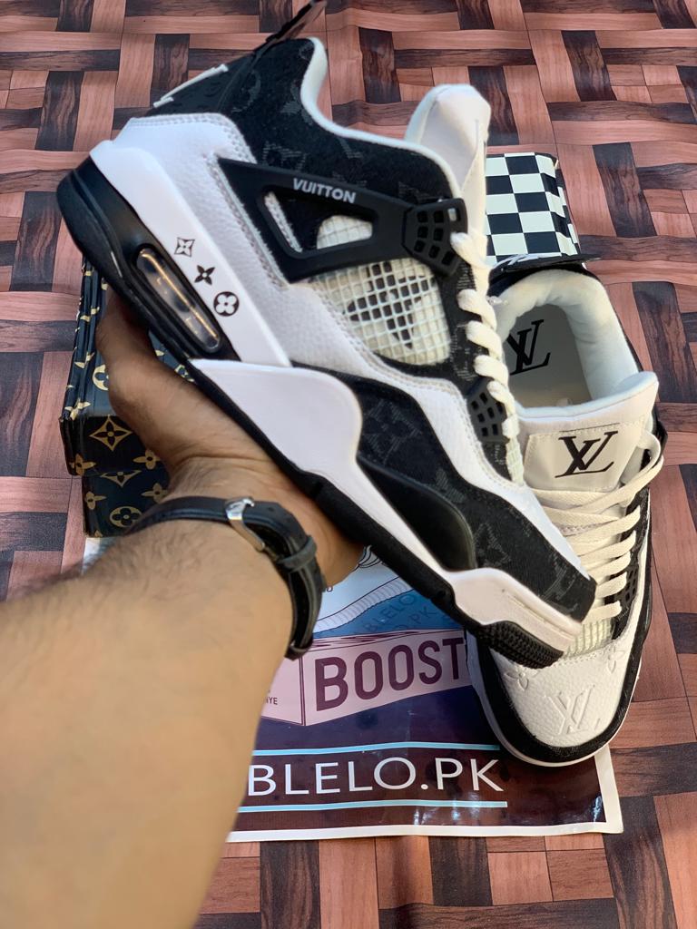 Nike Air Jordan 4 LV White Black