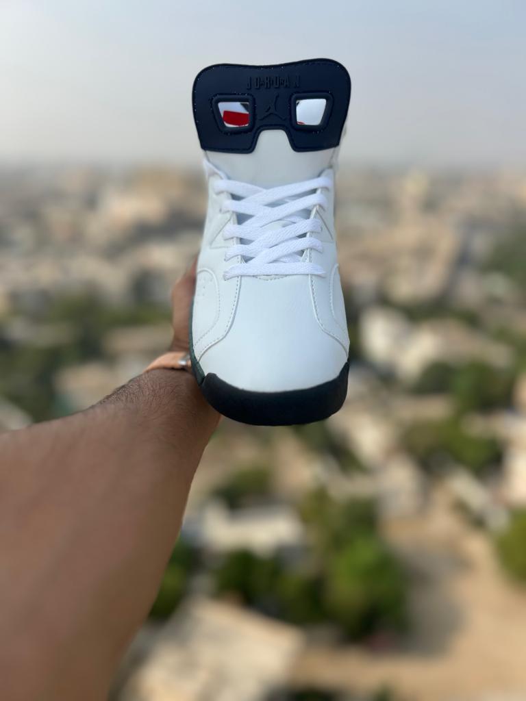 NK Jordn 6 White Blue