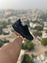Sketcher Banlin Ultra Go-Goodyear Sole "Triple Black"
