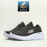 Sketchers UltraGo Gray White