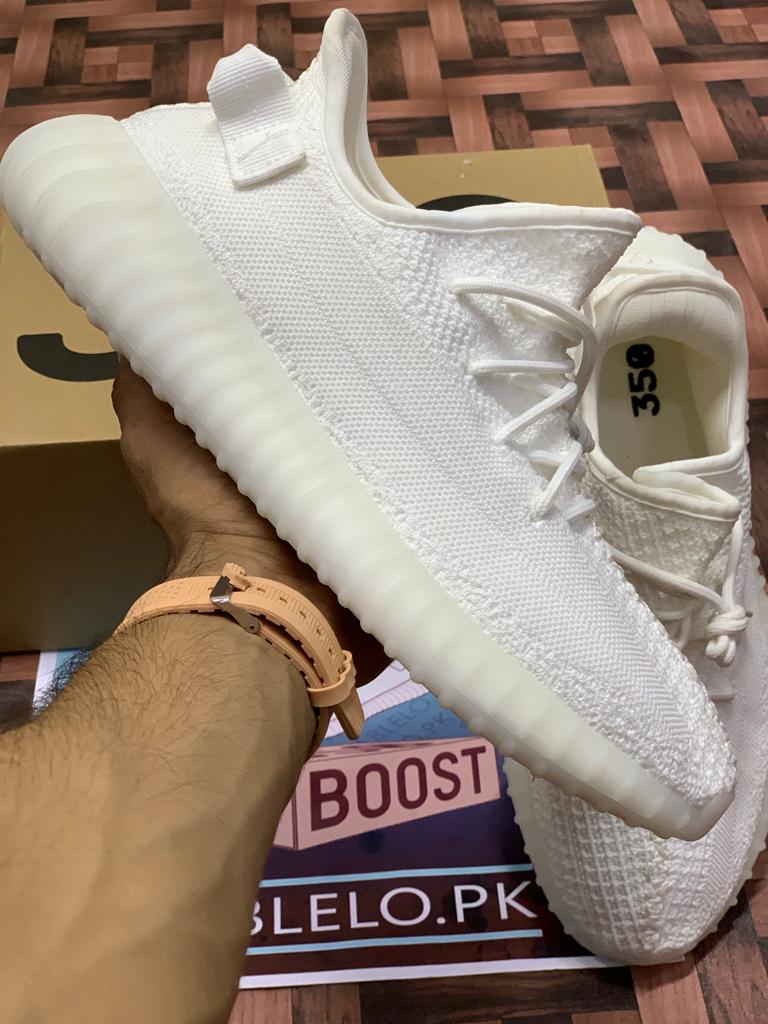 Triple white clearance yeezy price