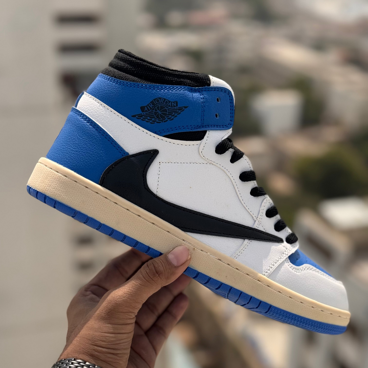 NK Air Jordan 1 High Travis Scott X Fragment