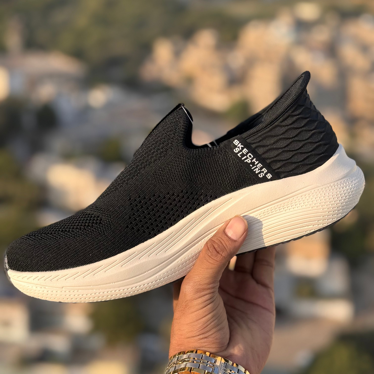 Skechers Max Cushion Good Year Slip Ins Black White Premium Quality (Dot Perfect)