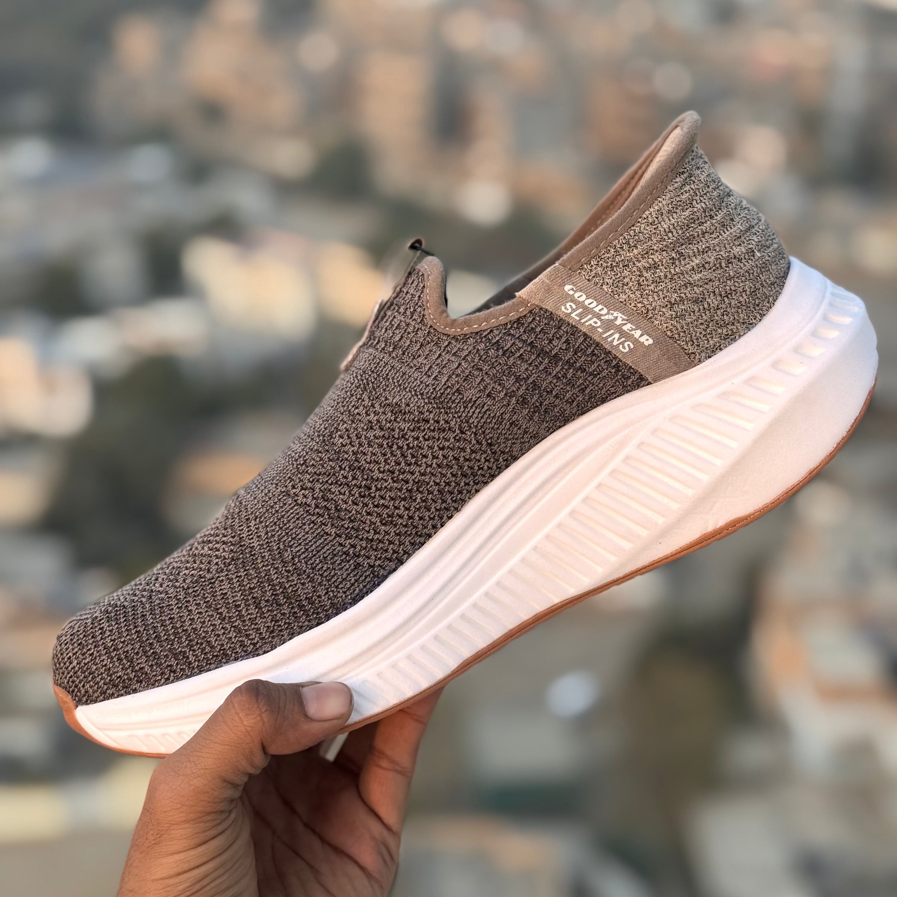 Skechers Archfit Max Cushion Slip ins Cofee