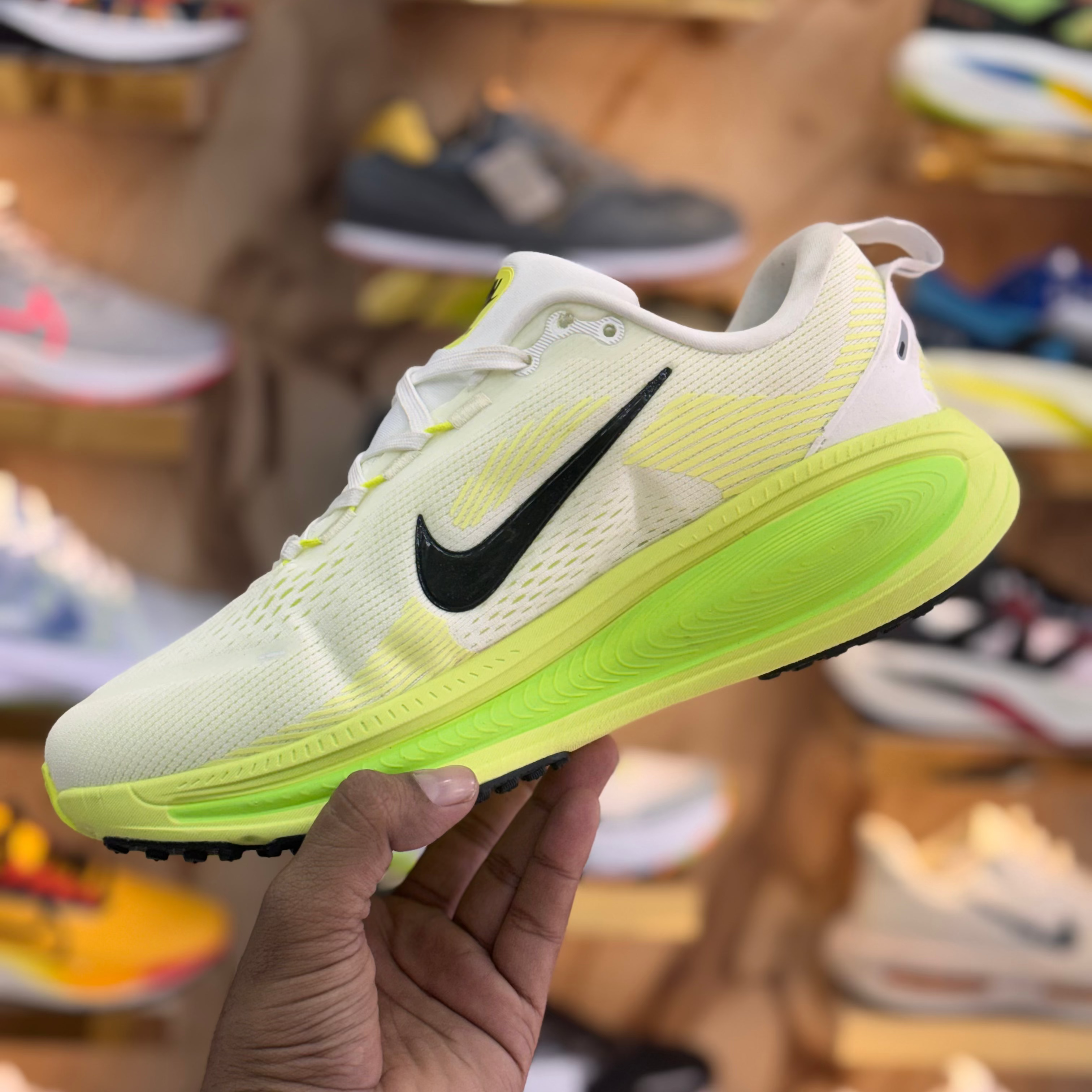 Nike Vomero 18 Green Premium Quality (Dot perfect)