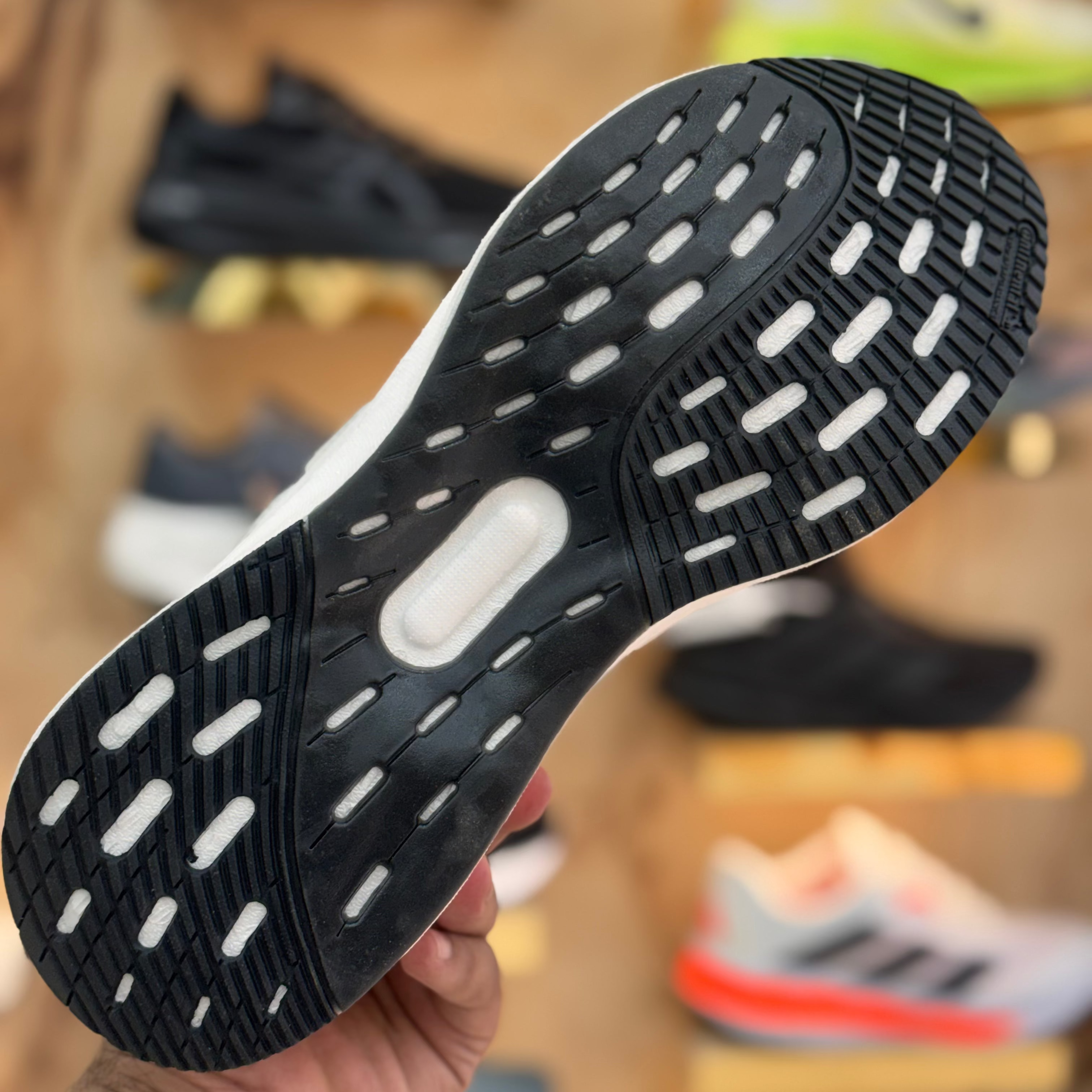 Adidas UltraRun 5 White Black Premium Quality (Dot Perfect)