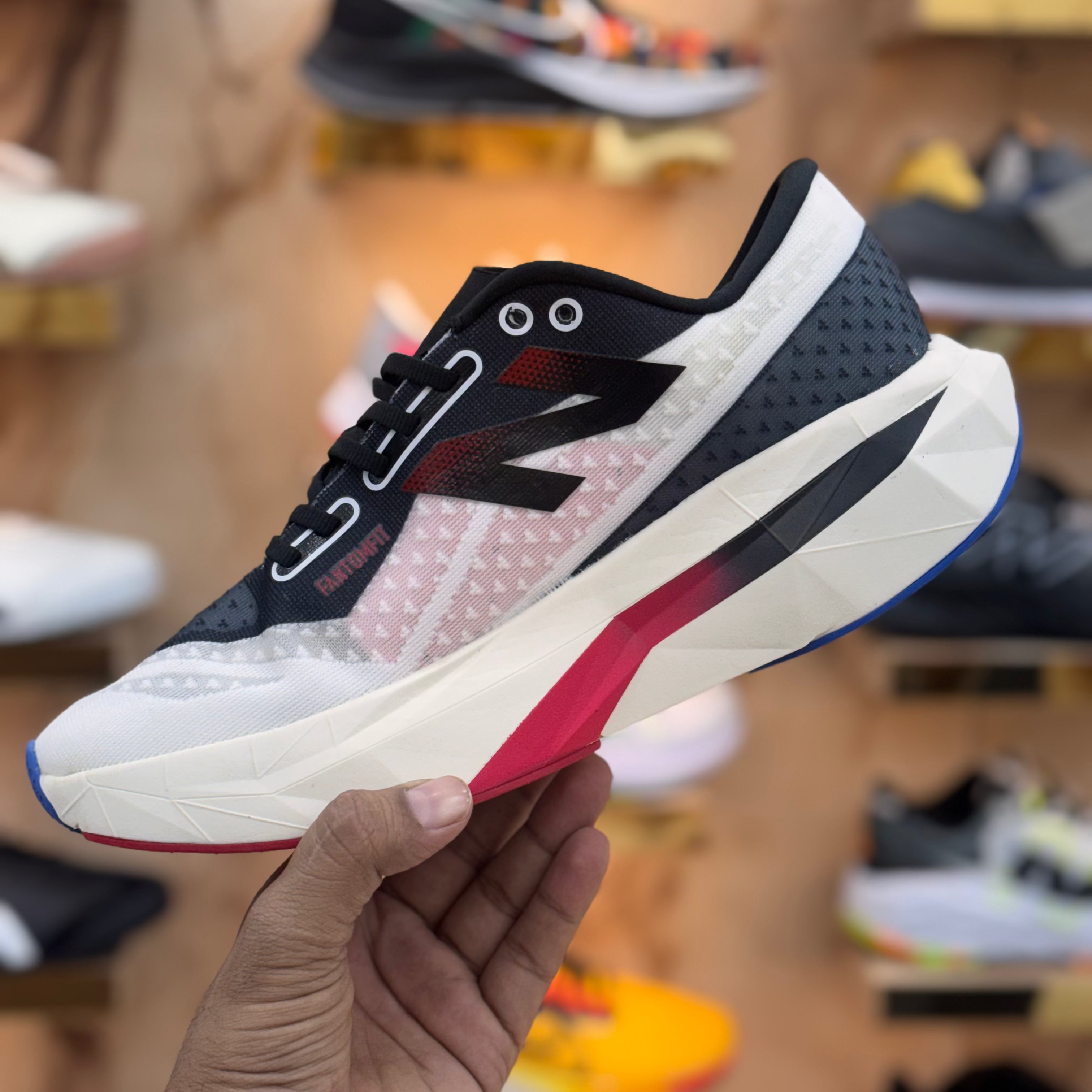 NEW BALANCE SC ELITE WHITE BLACK PREMIUM QUALITY (DOT PERFECT)