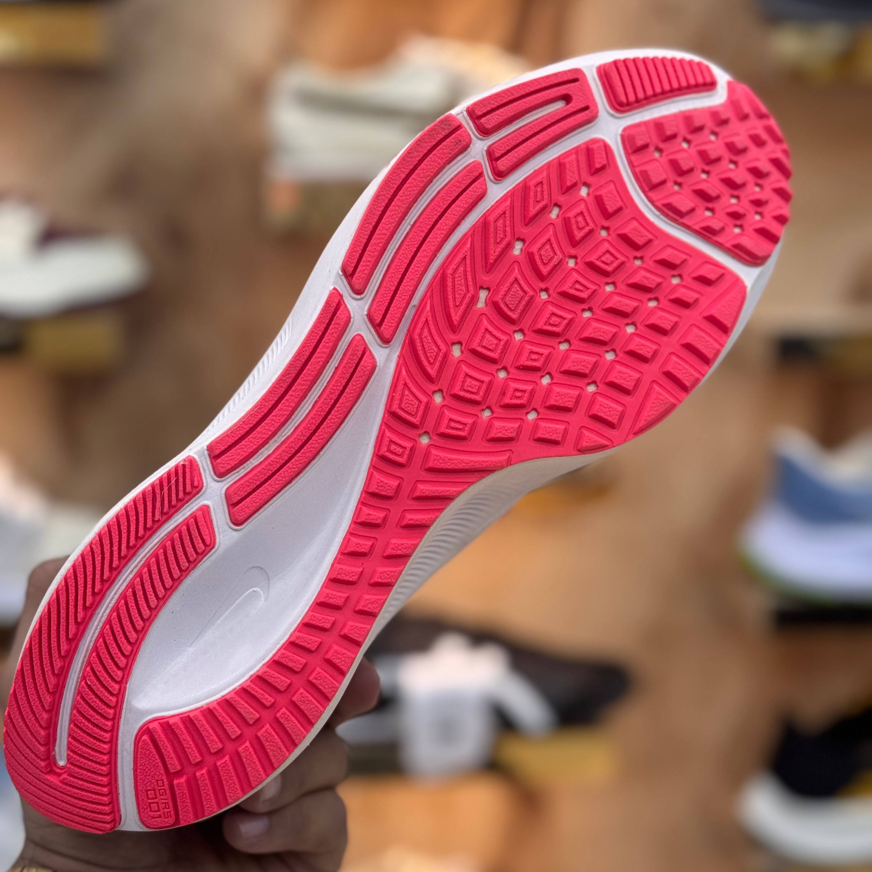 Nike Pegasus 38 Gray Pink