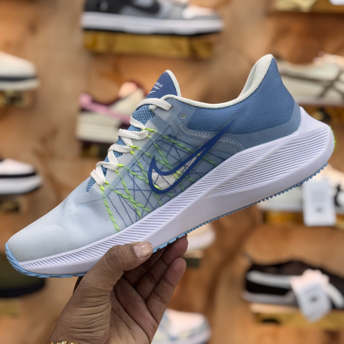 Nike Zoom  Winflo 8 White Blue Premium Quality (Dot Perfect)