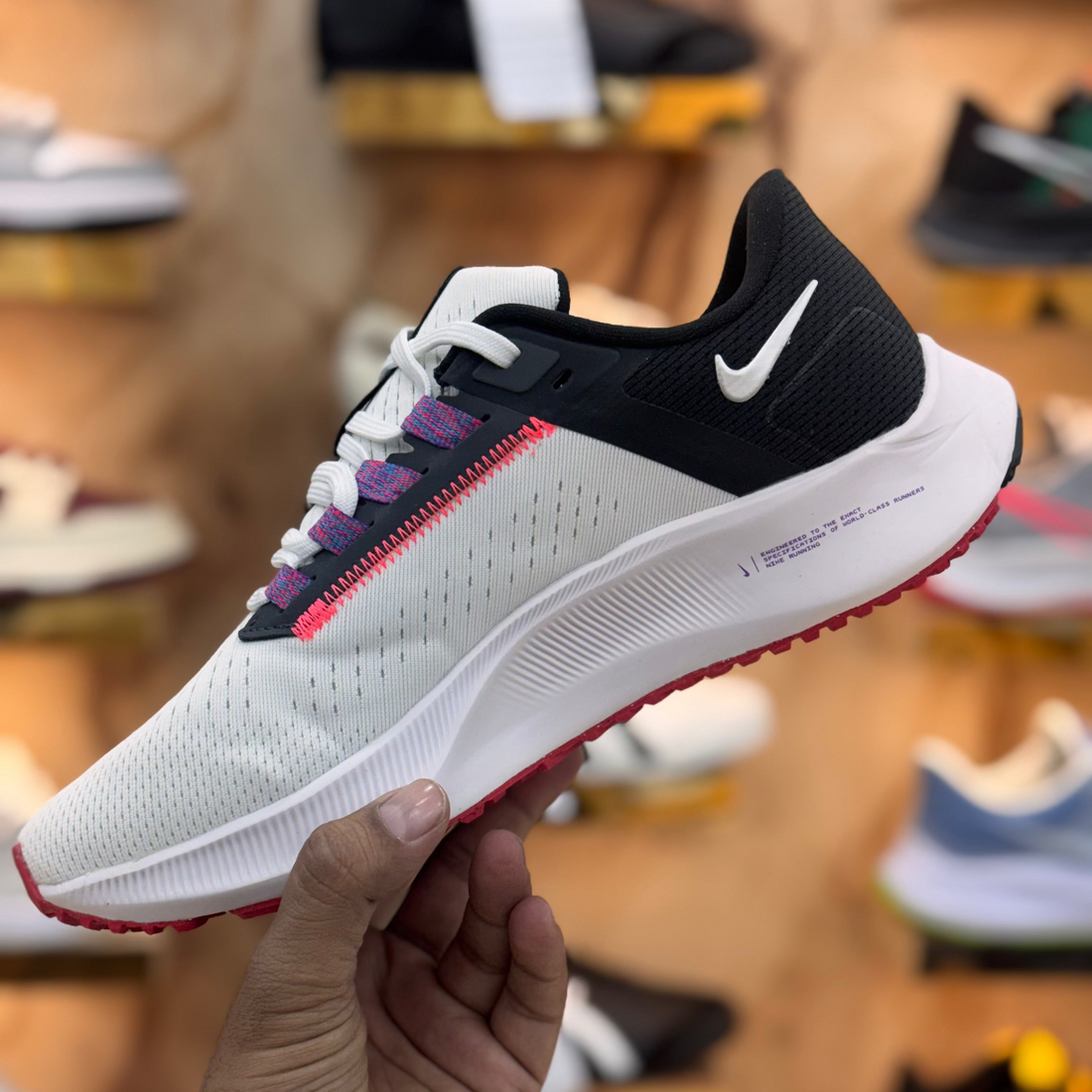Nk Zooom Pegasus 38 (Whiite Blackk Flashh)