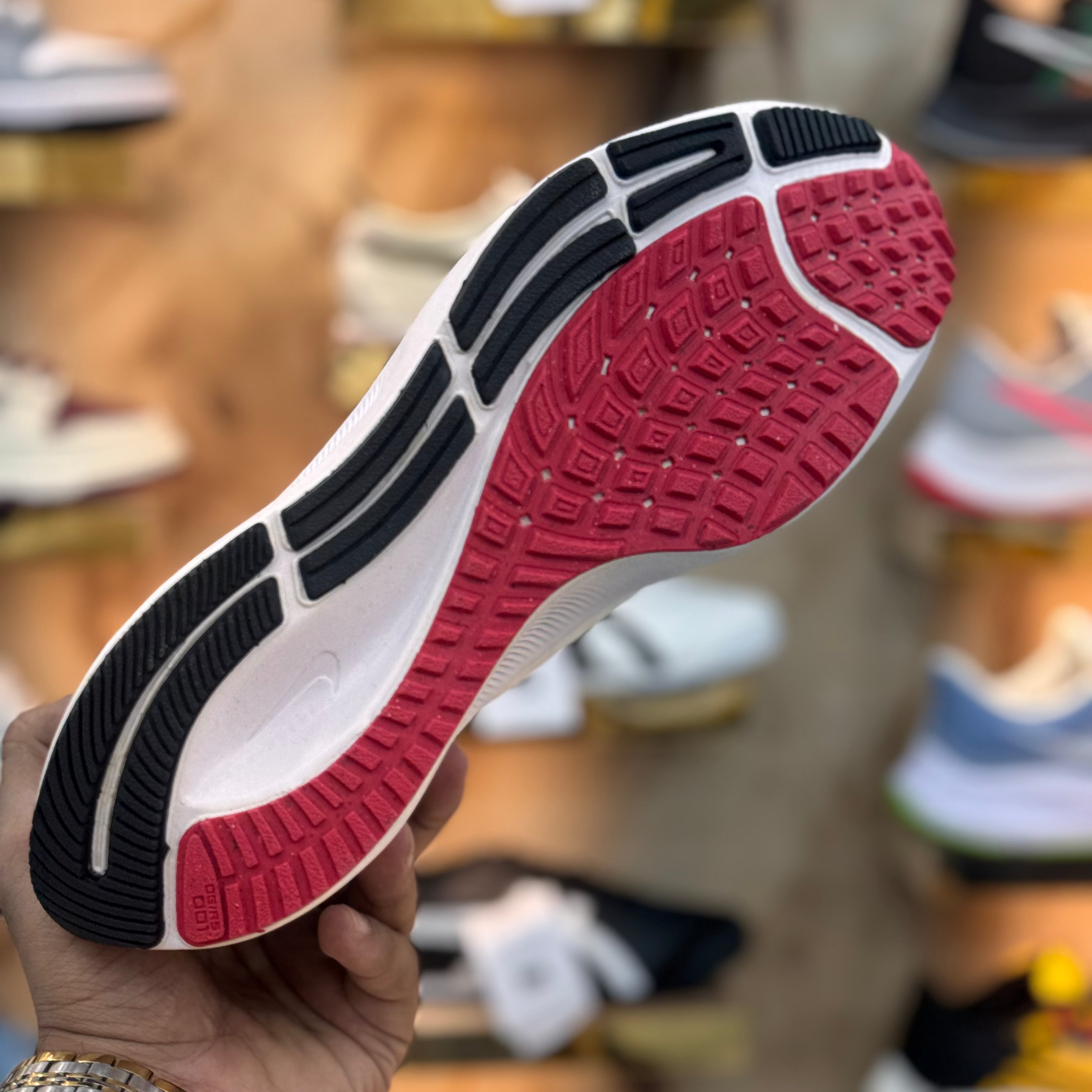 Nk Zooom Pegasus 38 (Whiite Blackk Flashh)