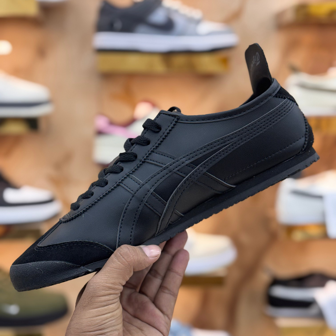 Onitsuka Tiger Triple Black Premium Quality (Dot PErefect)
