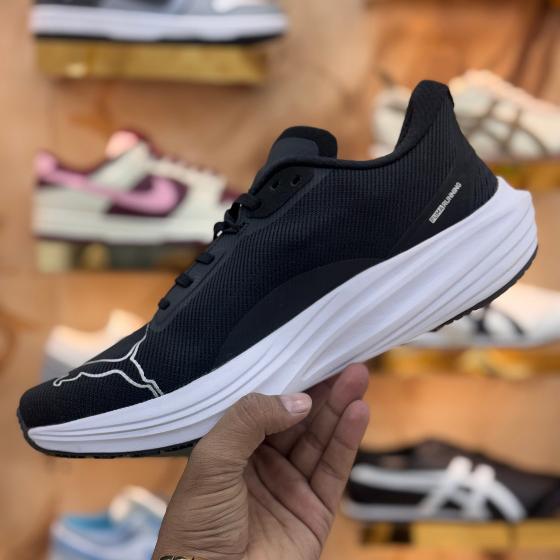 Puma Unisex Darter Pro Premium Quality (Dot Perfect)