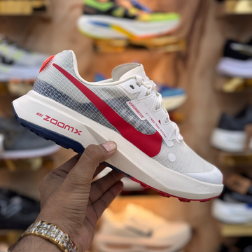 NIKE ZOOMX ULTRAFLY NEXT (WHITE/RED)