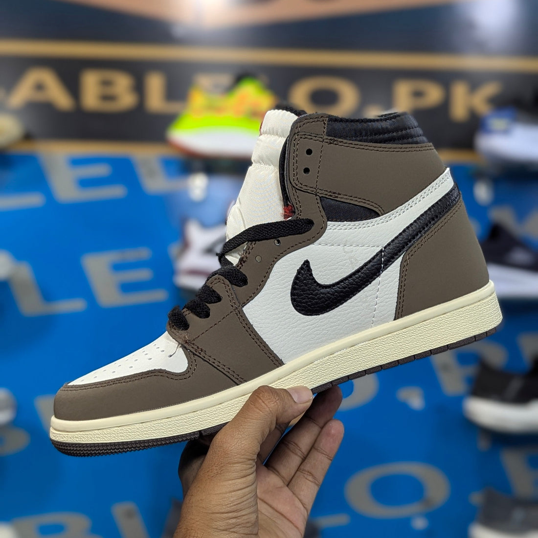 Jordan 1 Retro High Travis Scott Brown Premium Quality (Dot Perfect)
