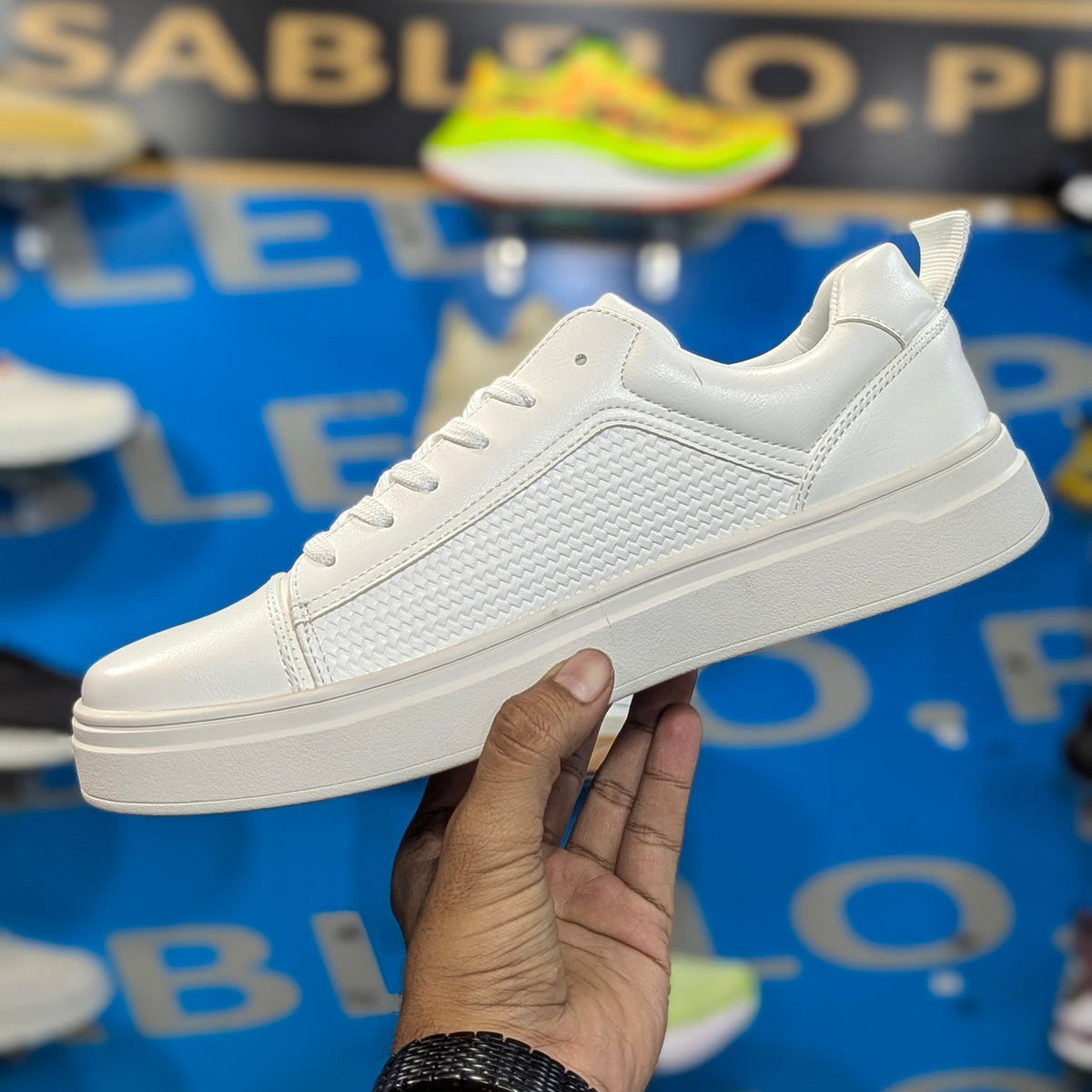 Lacosste Leather flat lace sneakers White