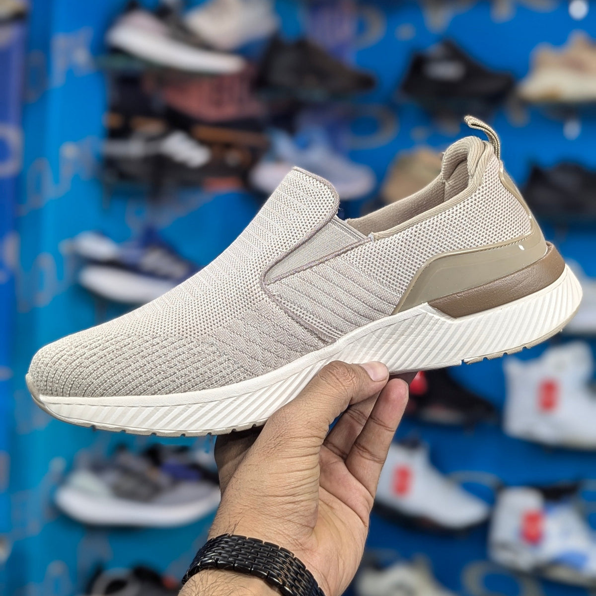 Larie Fashion Skechers Premium Quality