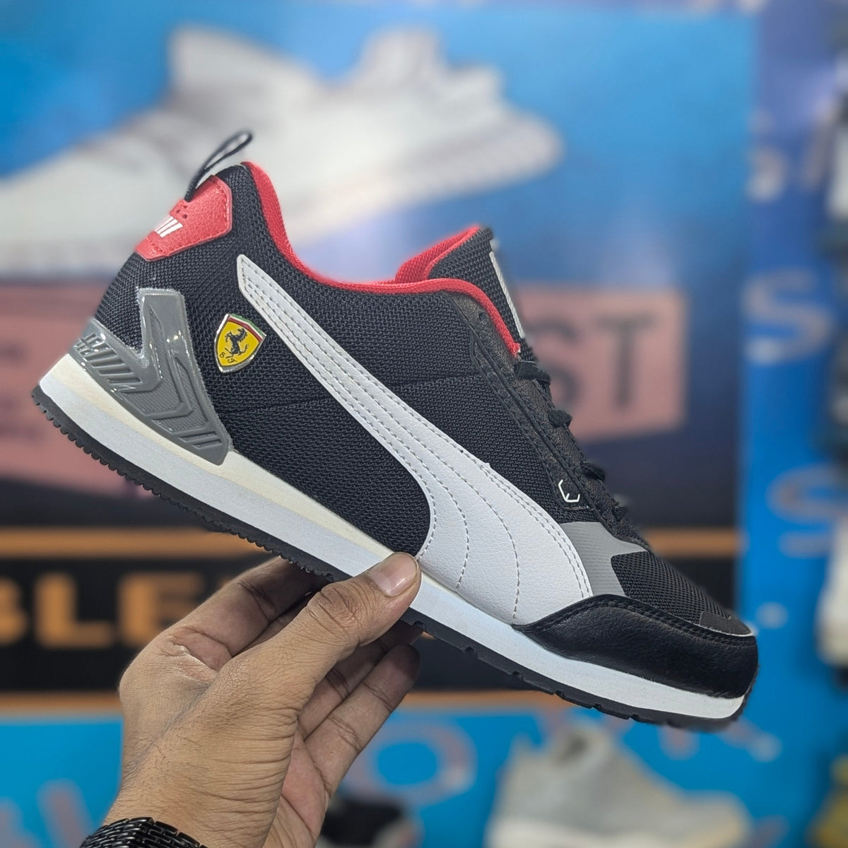 Puma Ferrari Black White Red