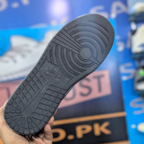 Jordan 1 Low Top Black White