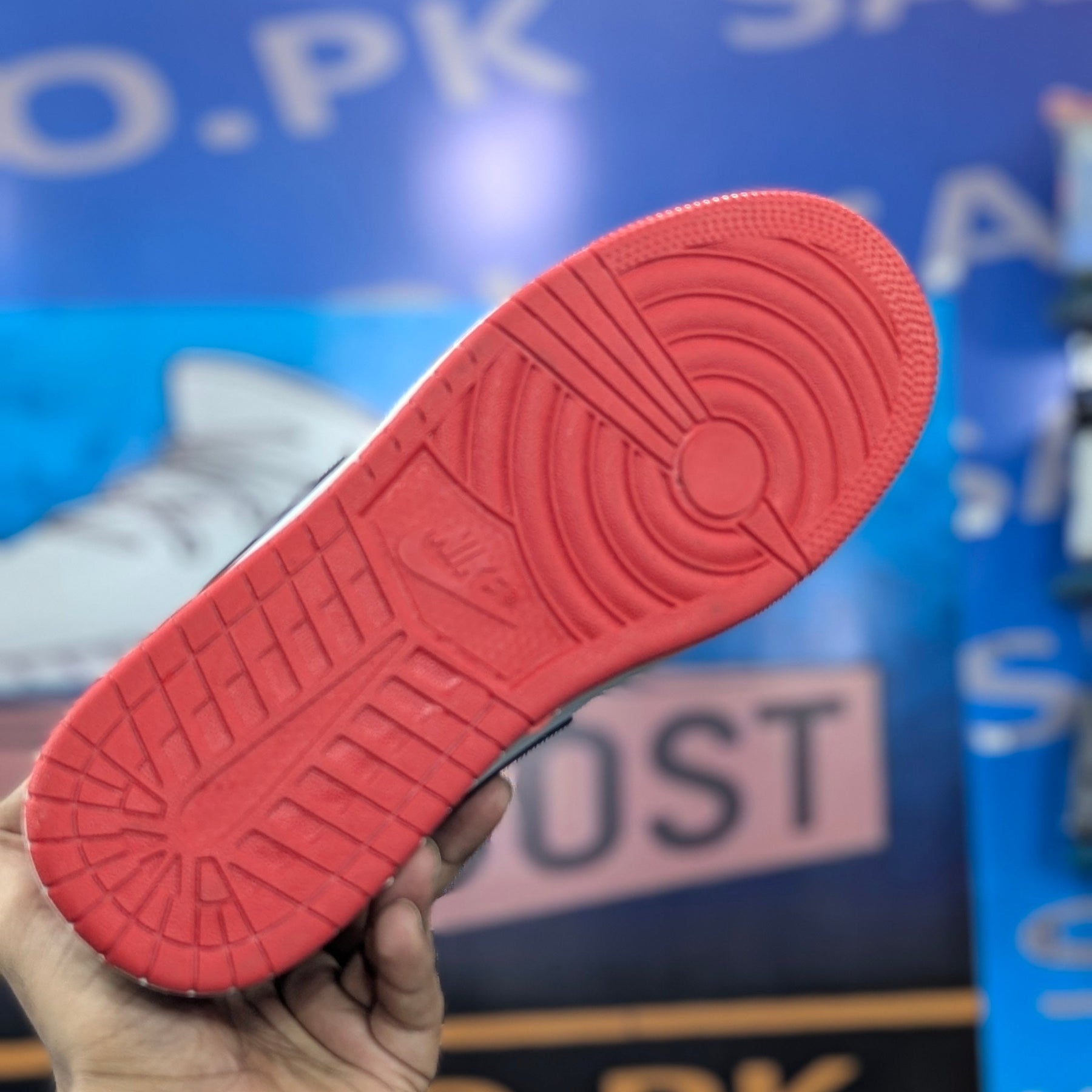 Jordan Low Top Red Black