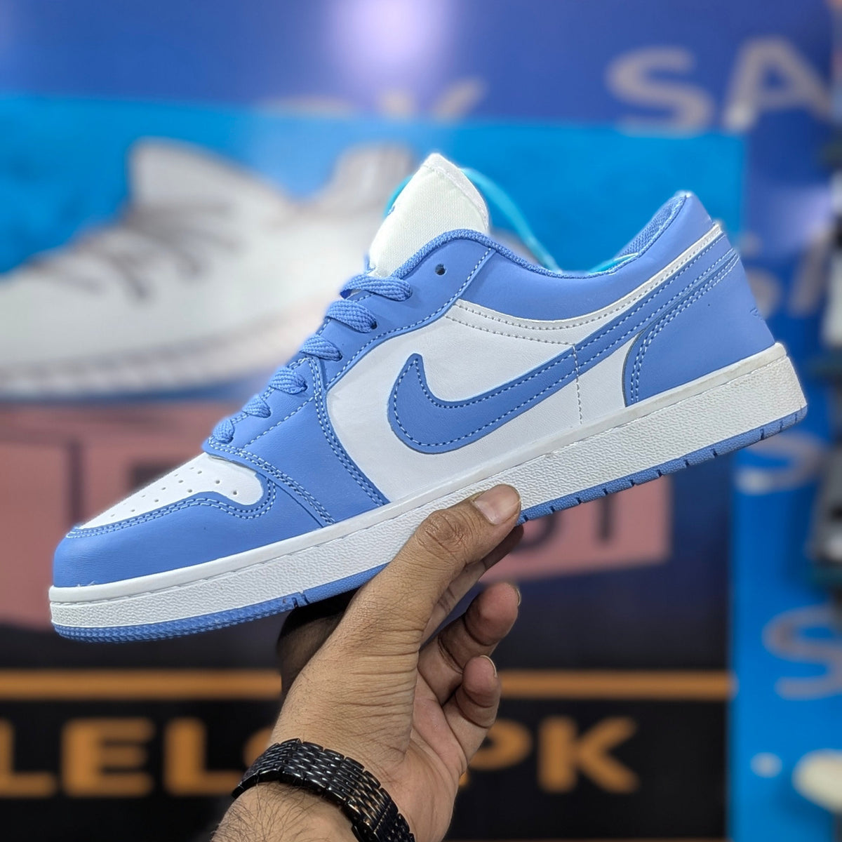 Jordan Low Top Blue White