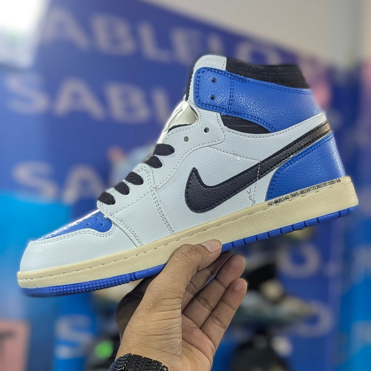 NK Air Jordan 1 High Travis Scott X Fragment