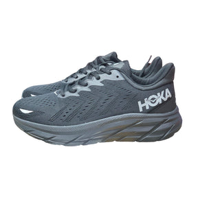 Hoka Clifton 8 Triple Black