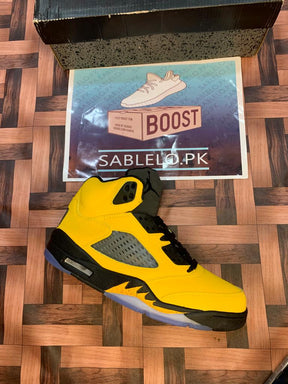 Air Jordan 5 Retro Michigan - Premium Shoes from Sablelo.pk - Just Rs.9999! Shop now at Sablelo.pk
