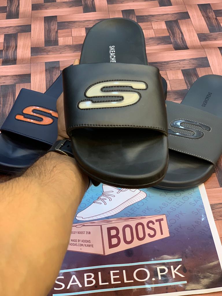 Skechers Slippers Black