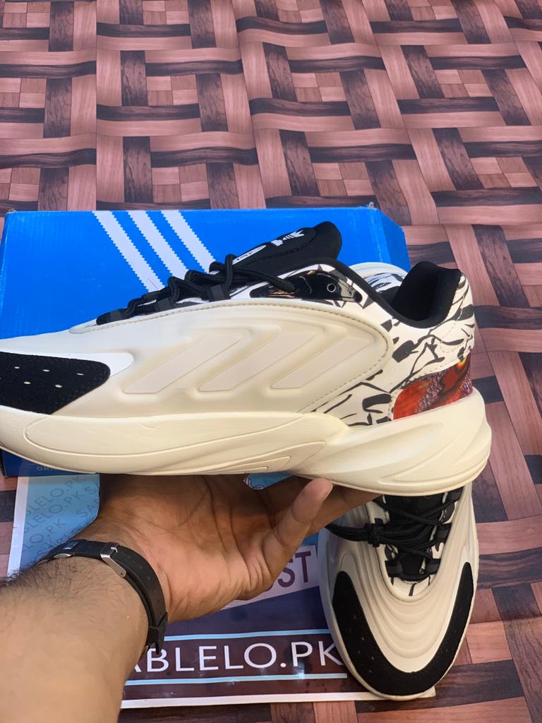 Adidas Ozilia Off White