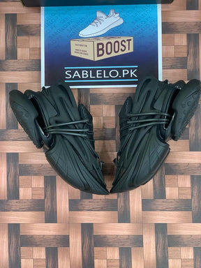 BalmaIn Paris Tripple Black - Premium Shoes from perfectshop - Just Rs.21999! Shop now at Sablelo.pk