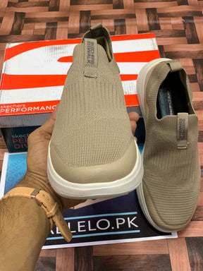 Sketchers Relax Fit Khaki