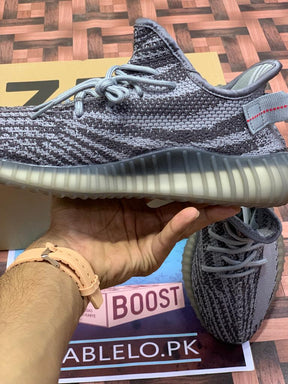 Yeezy Boost 350 V2 Low Beluga 2.0 - Premium Shoes from Sablelo.pk - Just Rs.7999! Shop now at Sablelo.pk