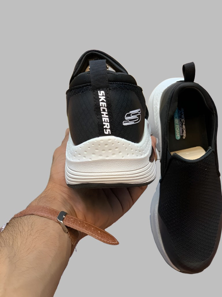 Archfit Skechers Black White Premium Quality(Dot Perfect)